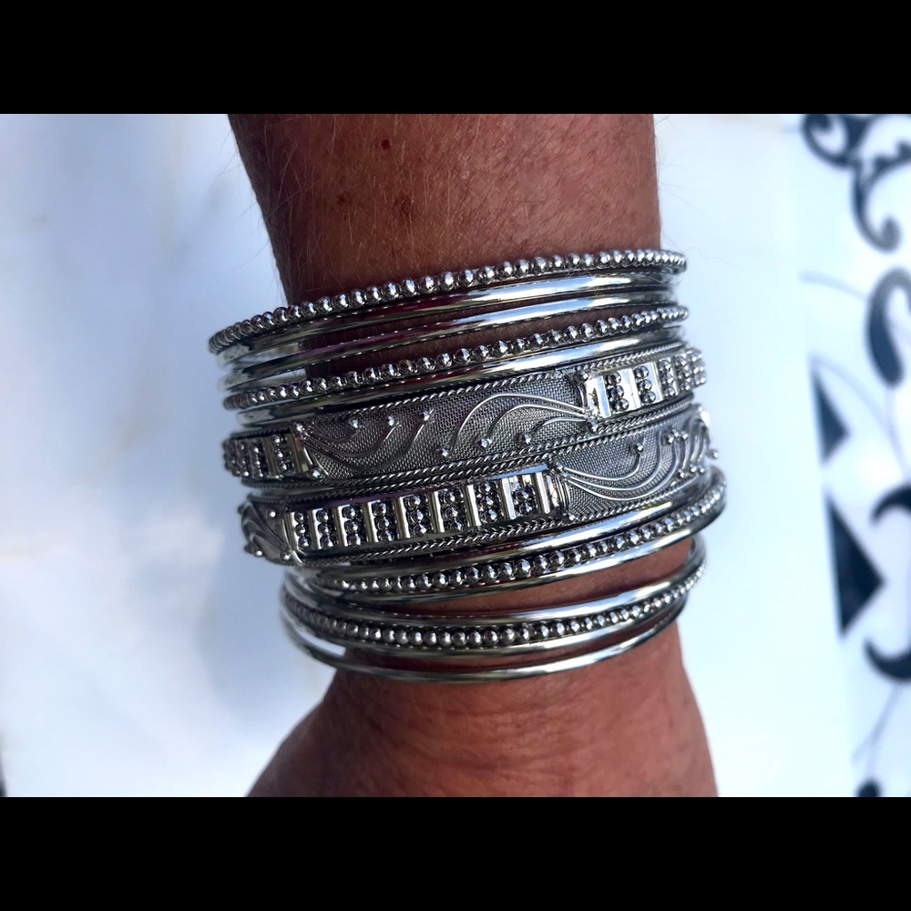 Set of bracelets